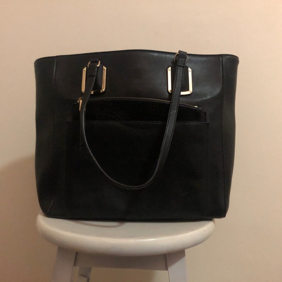 NWOT Nine West Black Purse with Gold Fixtures - Picture 1 of 5